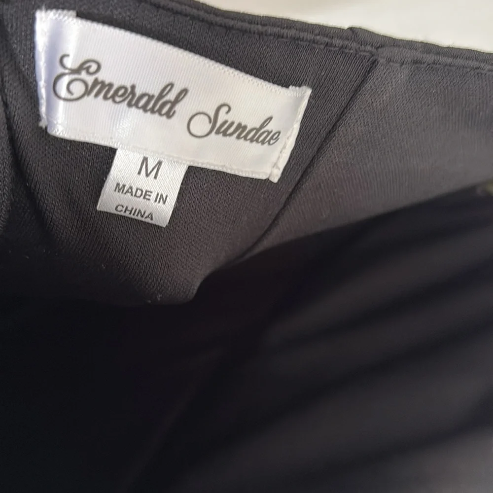 NWT Emerald Sundae Stunning Formal Dress - Picture 5 of 5